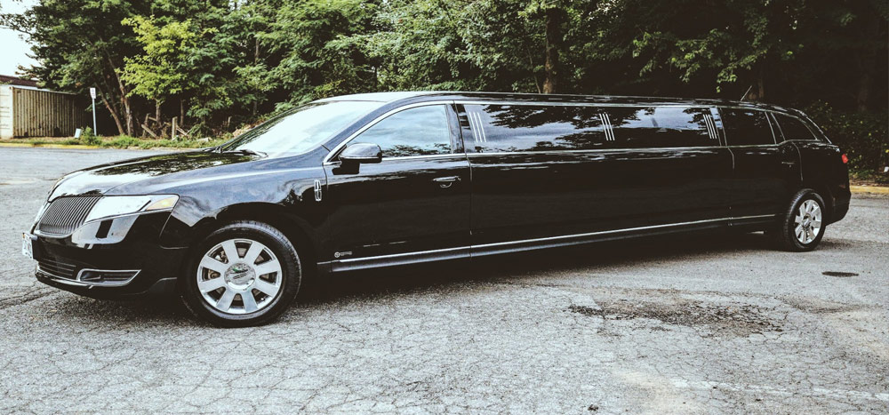 12-14 Passengers Lincoln Stretch Limo